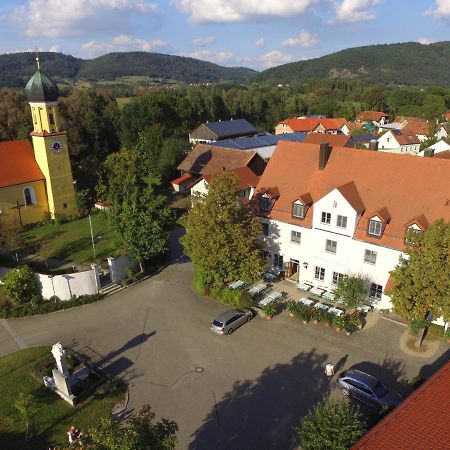 Landgasthof Geser Sarching Bagian luar foto