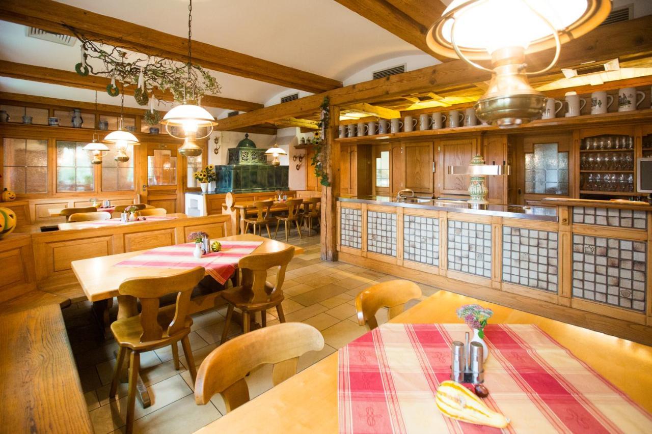 Landgasthof Geser Sarching Bagian luar foto