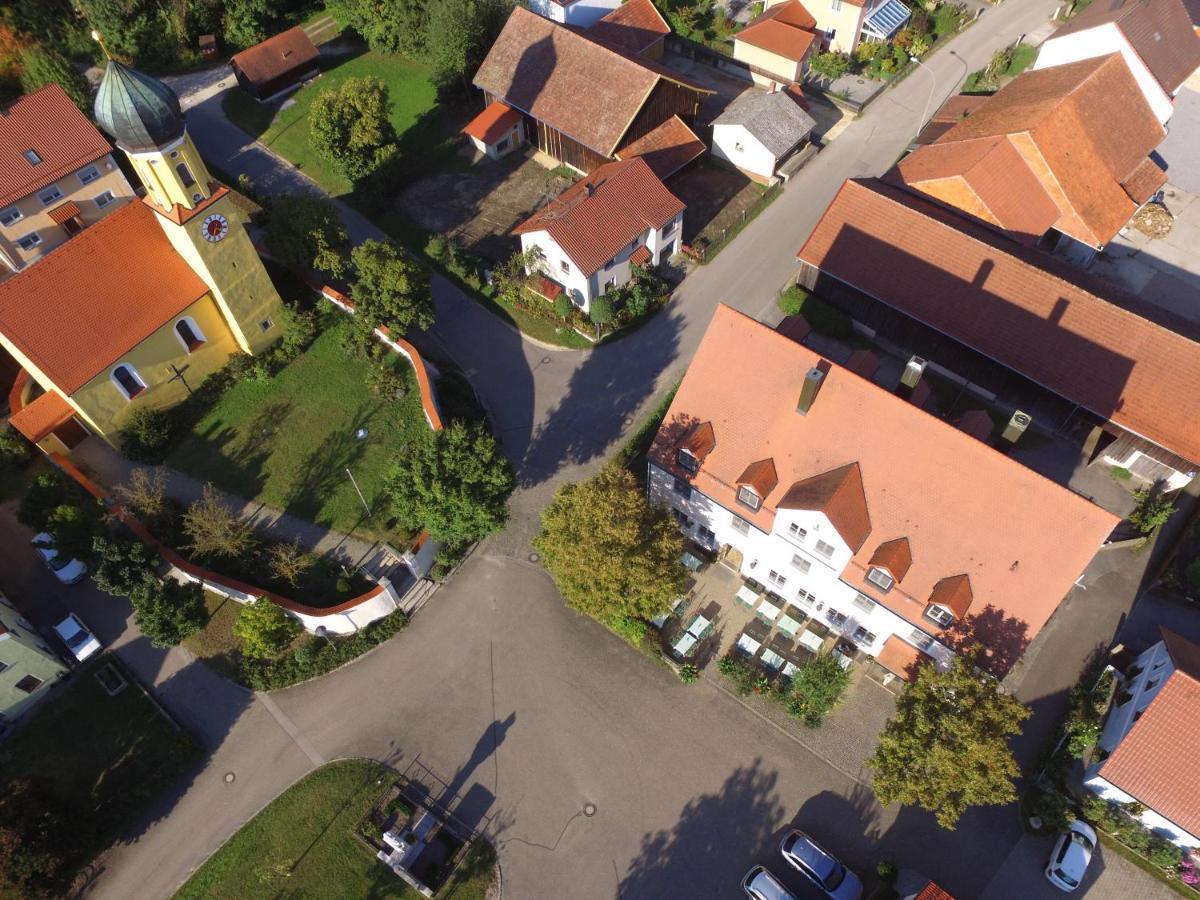Landgasthof Geser Sarching Bagian luar foto
