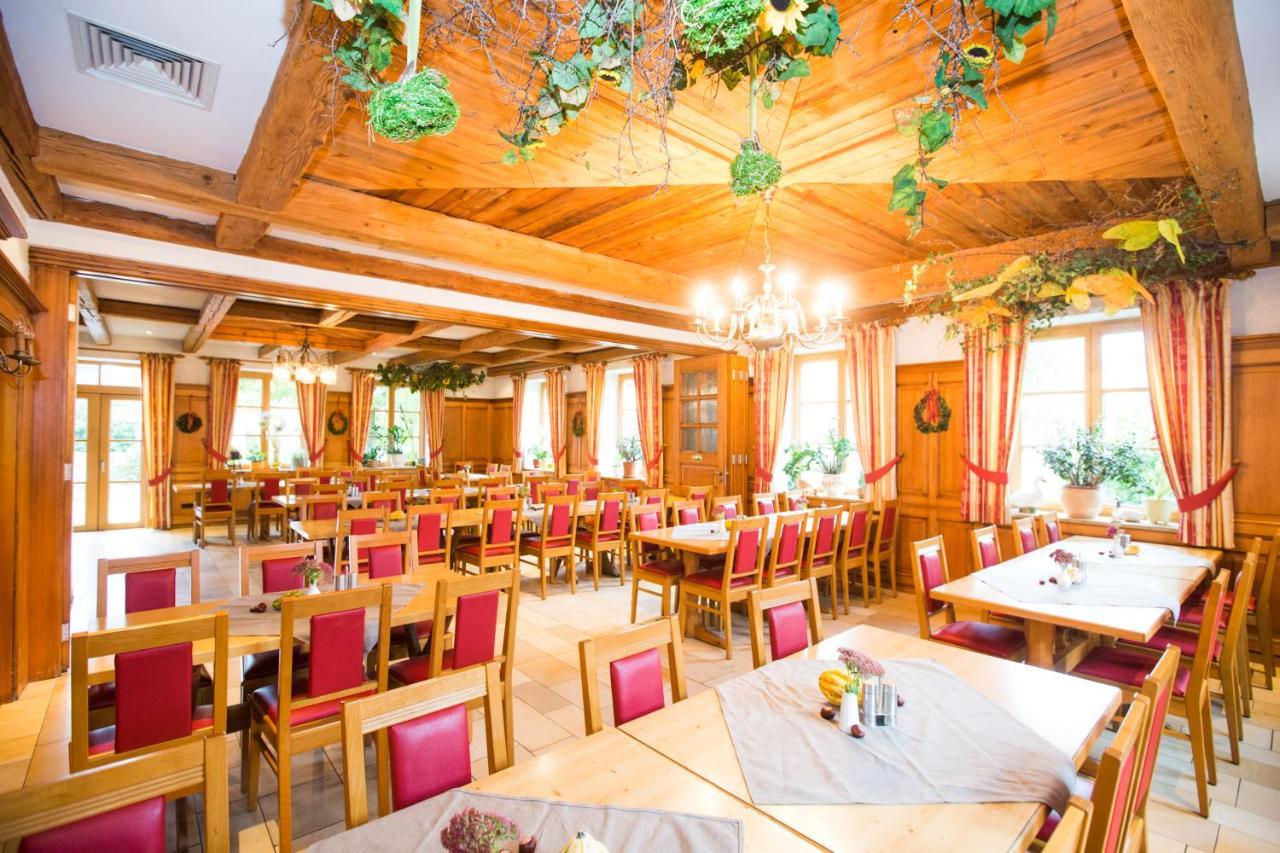Landgasthof Geser Sarching Bagian luar foto