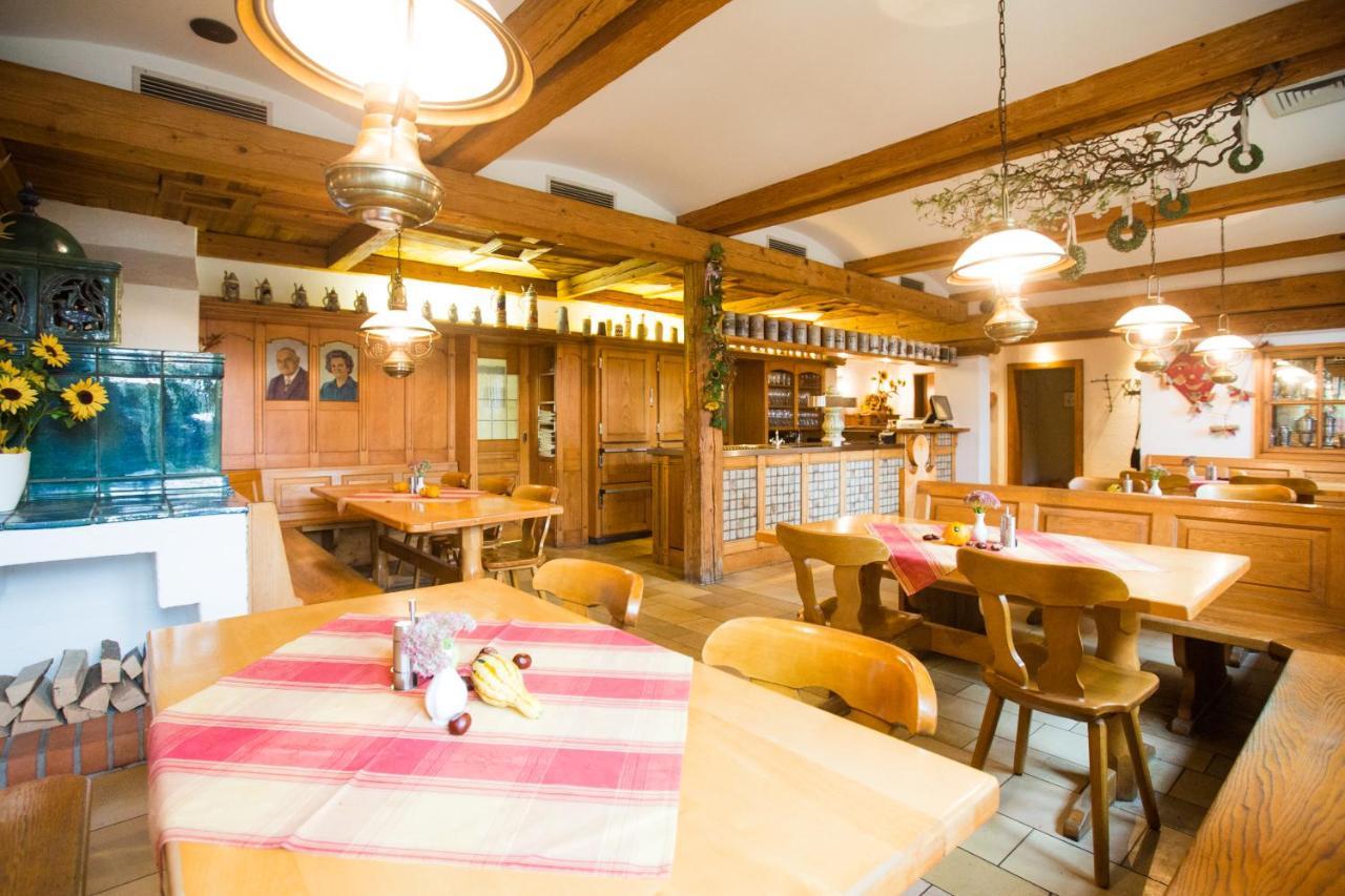 Landgasthof Geser Sarching Bagian luar foto