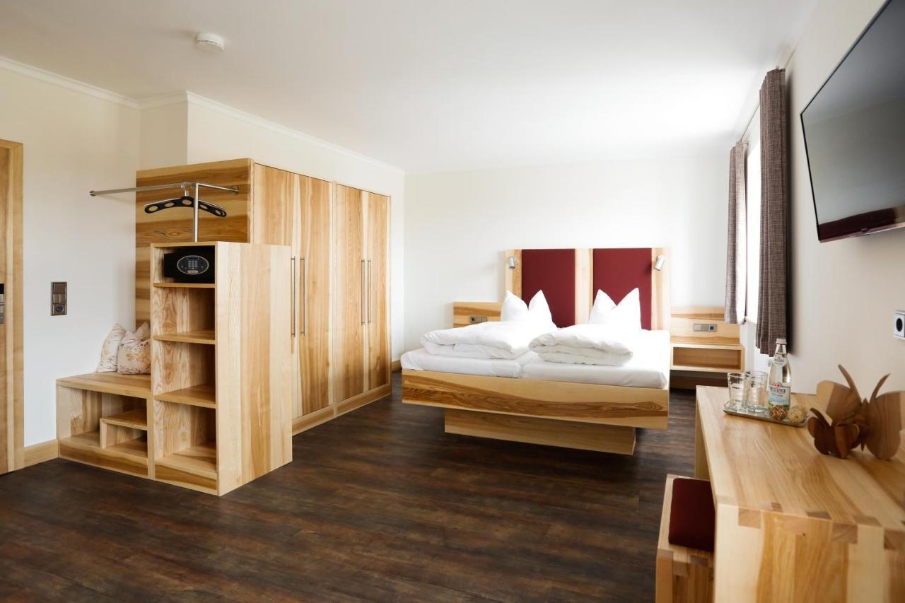 Landgasthof Geser Sarching Bagian luar foto