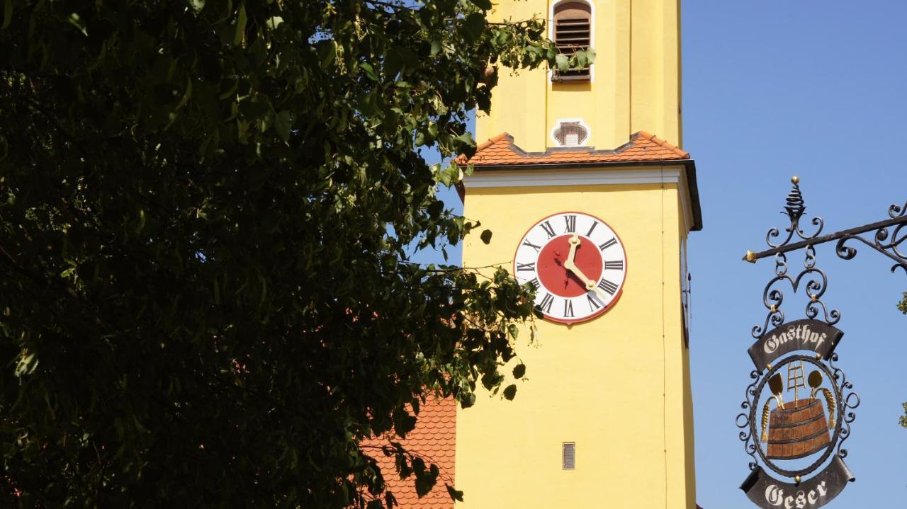 Landgasthof Geser Sarching Bagian luar foto